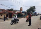 Polsek Babakan Polresta Cirebon Laksanakan PH Pagi Berikan Pelayanan Pengaturan Lalu Lintas
