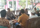 Kapolsek Arjawinangun gelar Jumat Curhat bersama Pemdes Desa Tegalgubug Lor dan warga masyarakat.