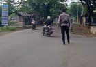 Keberadaan personil Kepolisian di lapangan sangat dirasakan oleh masyarakat yang akan berangkat sekolah maupun Aktifitas agar aman dan nyaman dalam perjalanan.