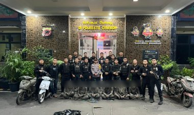 Patroli Raimas Satgas Preventif Polresta Cirebon Gagalkan Tawuran di Desa Babadan Enam Remaja diamankan