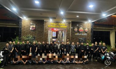 Tim Patroli Raimas Macan Kumbang 852 Polresta Cirebon Amankan Puluhan pelajar Terlibat Tawuran