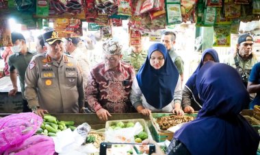 Kapolresta Cirebon Bersama Forkopimda Kembali Sidak Pasar, Pastikan Stabilitas Harga dan Ketersediaan Sembako Jelang Ramadhan 1447 H