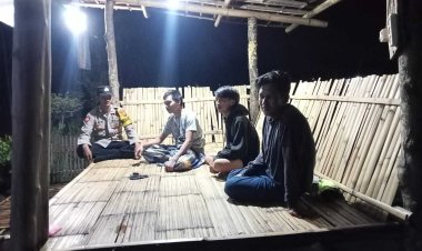 Sambang Pos Kamling, Bhabinkamtibmas Polsek Sumber Perkuat Keamanan dan Kemitraan Warga