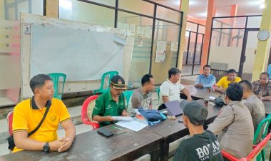 Jumat Curhat: Kapolsek Kaliwedi Tampung Aspirasi Warga